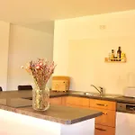 Zentral Im Grünen Apartment *