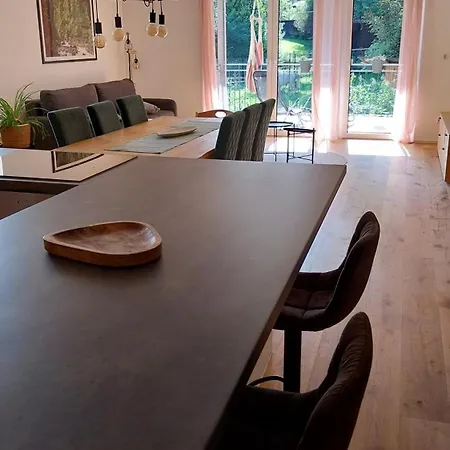 Zentral Im Gruenen Apartment